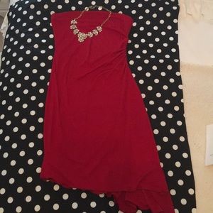 Buyer Red strapless dress